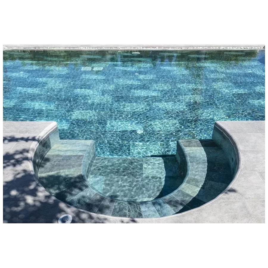 Płytki antypoślizgowe z serii Natura Glina